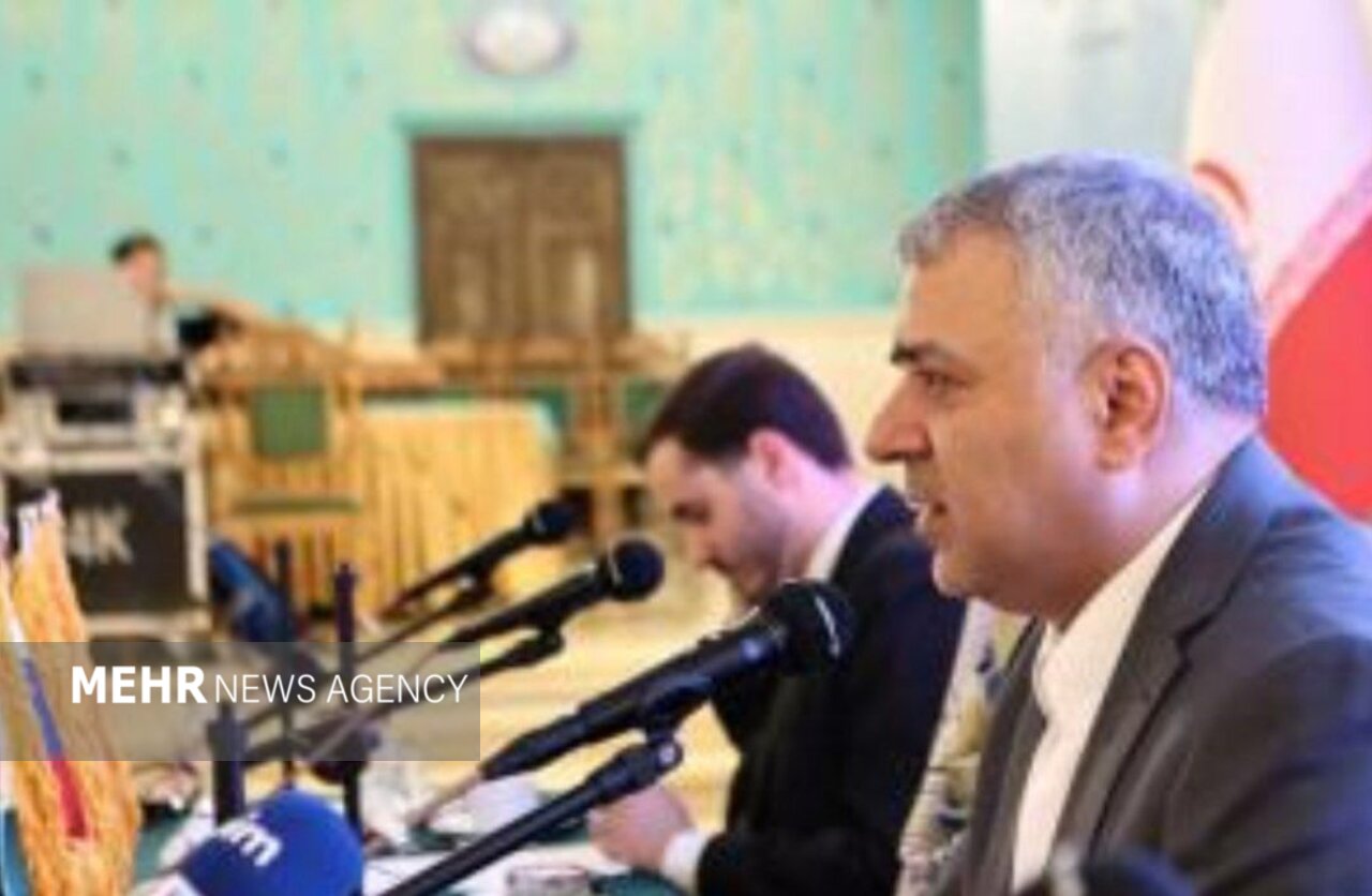 جوانان،ديپلماسي،بريكس،جهاني،آموزشي،چندصدايي،آرمان،تأكيد،فعال ...