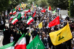 راهپیمایی مردم قم در محکومیت حمله رژیم صهیونیستی به ایران