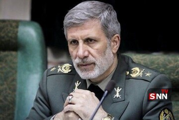 ڕێبەری باڵای ئێران فەرماندەی نوێی ئەرتەشی دیاری کرد