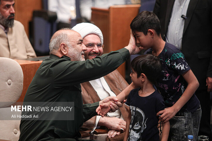 سردار سپهبد شهید حسین سلامی 19