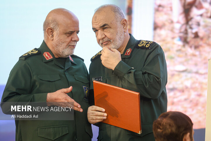 سردار سپهبد شهید حسین سلامی 33