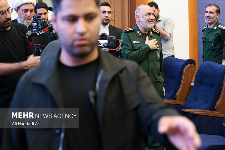 سردار سپهبد شهید حسین سلامی 27