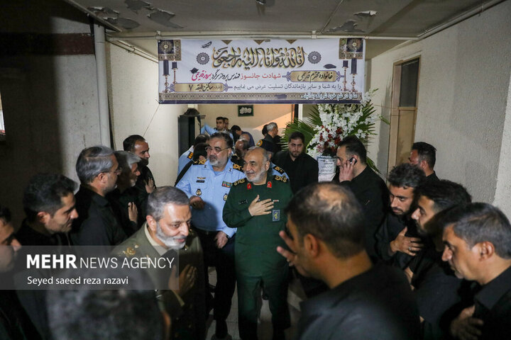 سردار سپهبد شهید حسین سلامی 25