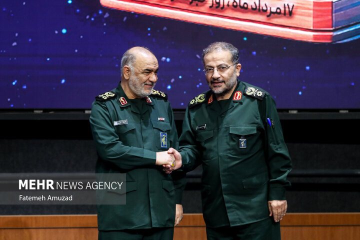 سردار سپهبد شهید حسین سلامی 39