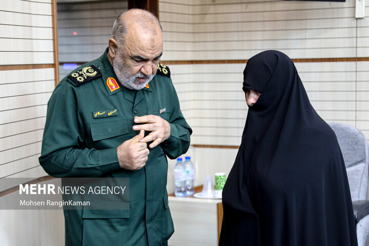 سردار سپهبد شهید حسین سلامی 36