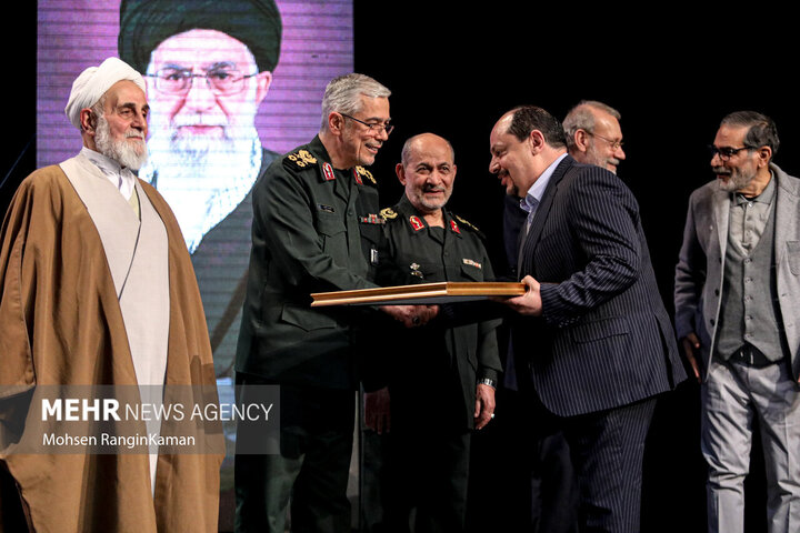 سردار سپهبد شهید محمد باقری 64