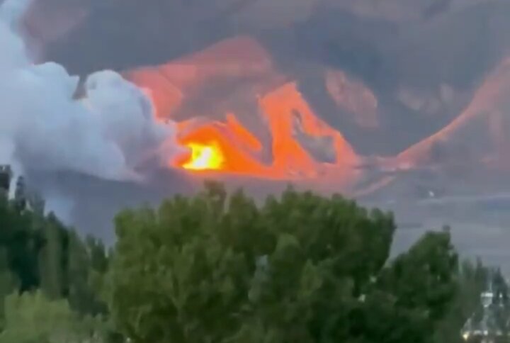 İran Hava Savunması, Siyonist rejime ait bir savaş uçağını vurdu(+video) İran Hava Savunması, Siyonist rejime ait bir savaş uçağını vurdu(+video)