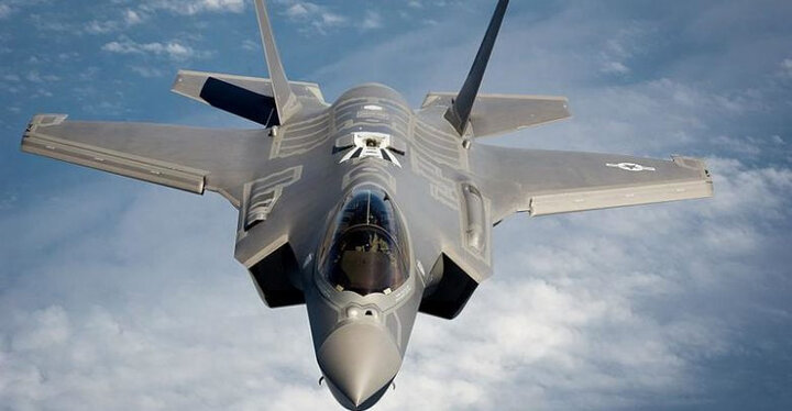 Tebriz’de bir F-35 savaş uçağı daha düşürüldü Tebriz’de bir F-35 savaş uçağı daha düşürüldü