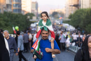 دولت همراه راهپیمایی غدیر