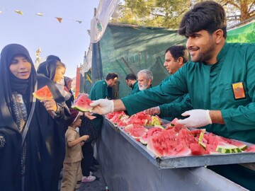 بیرجند ایستاده در خط غدیر؛  خدمت مردمی و بیزاری از جنایت صهیونیست‌ها