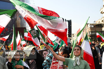 حمایت باشکوه اهوازی ها از وعده صادق ۳