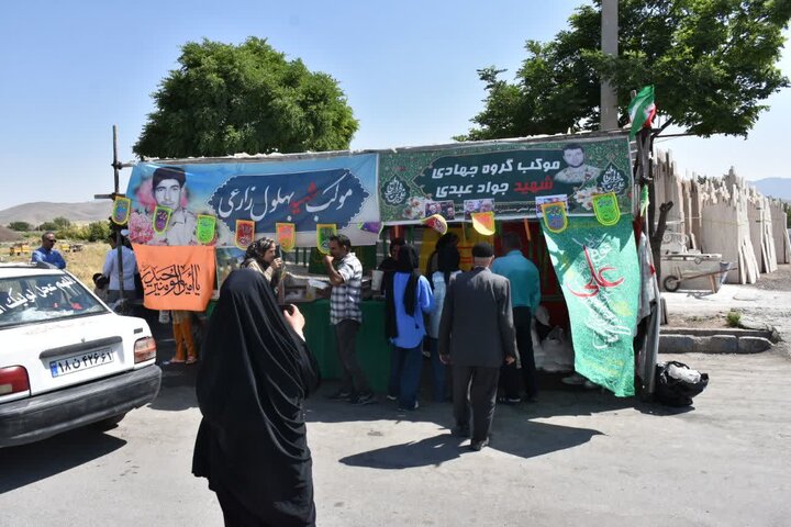 هزار پرس غذای گرم ویژه روز غدیر در قروه توزیع شد