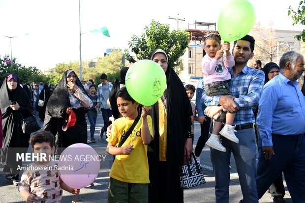 مهمونی کیلومتری غدیر در بیرجند