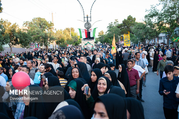 راهپیمایی کیلومتری غدیر در مشهد