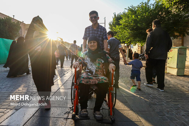 راهپیمایی کیلومتری غدیر در یزد