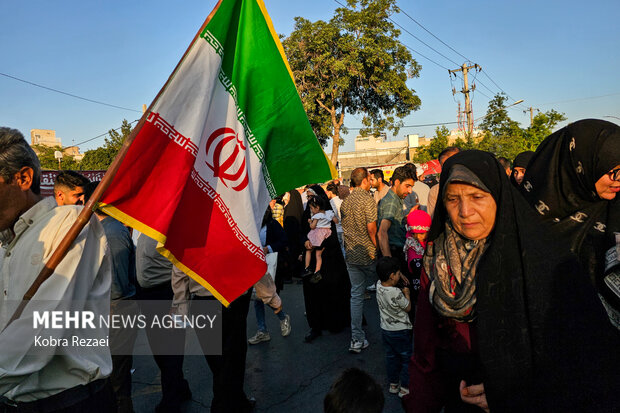 راهپیمایی کیلومتری غدیر در مشهد - ۲