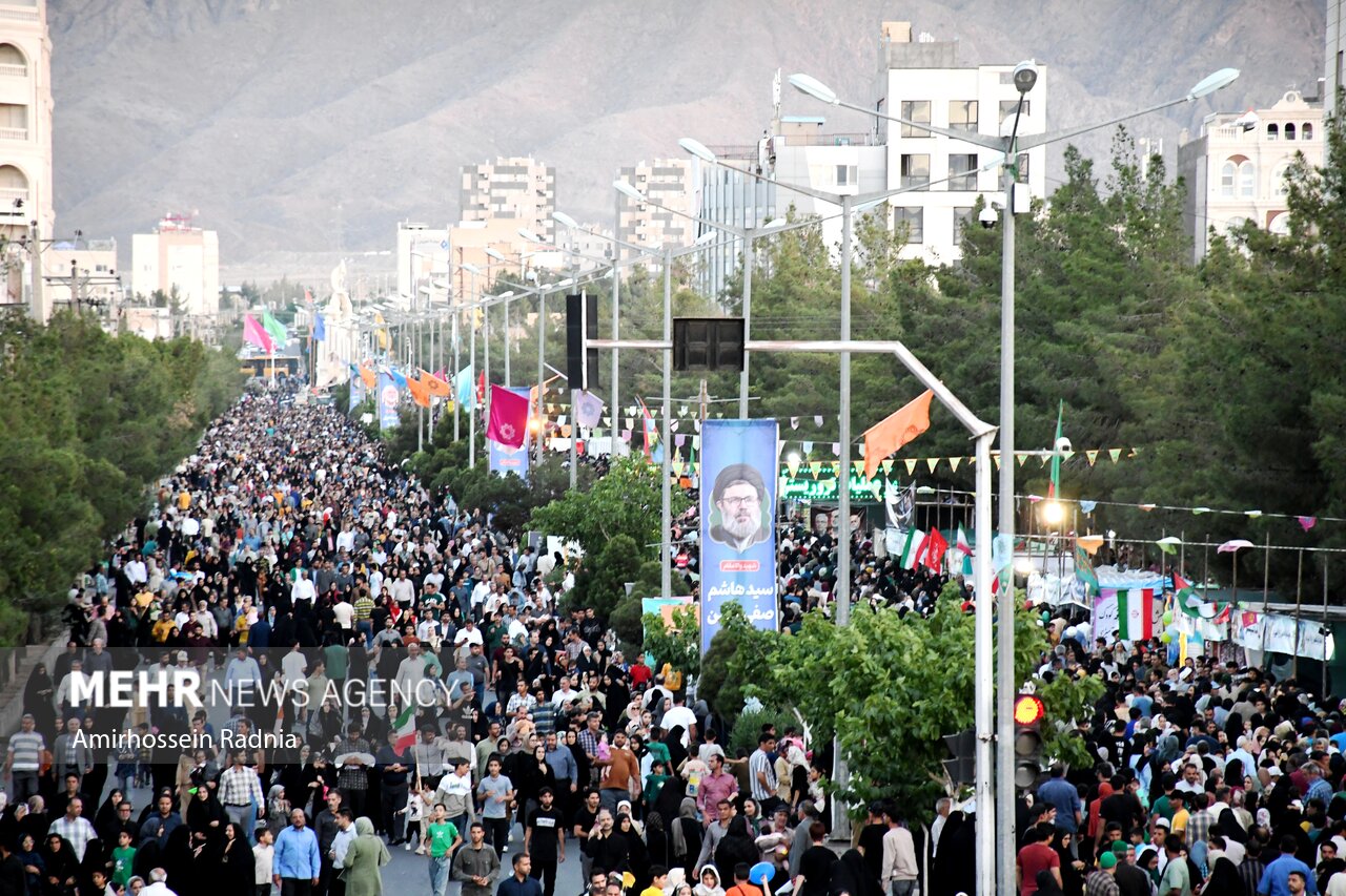 راهپیمایی کیلومتری غدیر در بیرجند