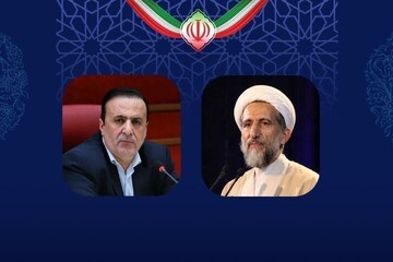 قدردانی امام جمعه و استاندار قزوین از حضور باشکوه مردم در اجتماع غدیر