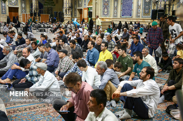بزرگداشت شهدای تجاوز رژیم صهیونی به ایران