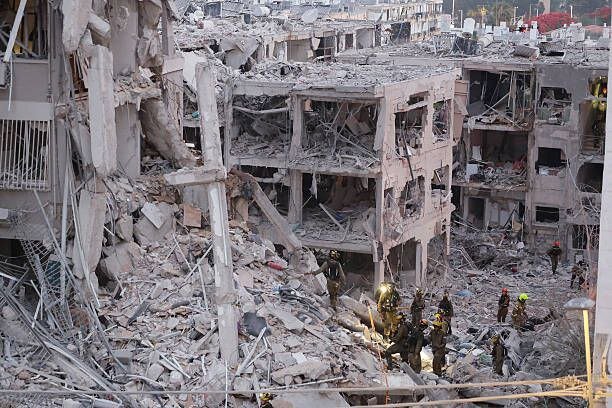 İran'ın saldırısının ardından işgal altındaki topraklardan görüntüler İran'ın saldırısının ardından işgal altındaki topraklardan görüntüler