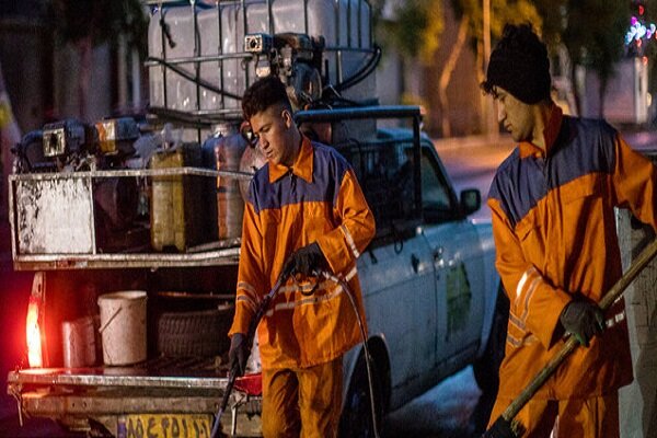 فعالیت 3500 نیروی خدماتی شهرداری برای رفت و روب مسیر راهپیمایی غدیر