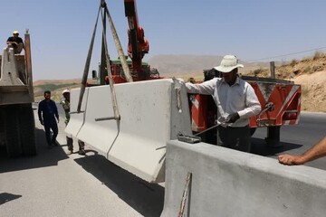 نصب ۱۵۰ نیوجرسی در محور گردنه شلمزار چهارمحال و بختیاری