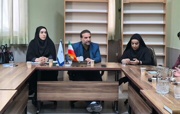 رسانه‌ها چشم بینای جامعه‌اند
