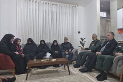 حمایت‌ مردم سرمایه‌ بزرگ نظام و انقلاب اسلامی است