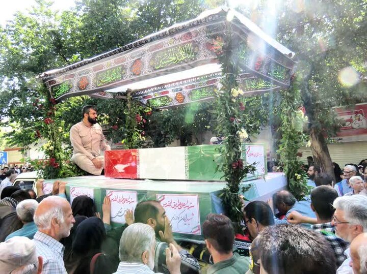 تشییع پیکر ۵ شهید حمله جنایتکارانه رژیم صهیونیستی در بروجرد