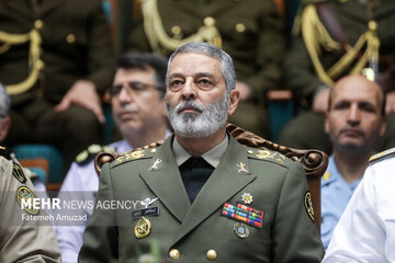 Iran to switch from detterence to punitive op.: top general