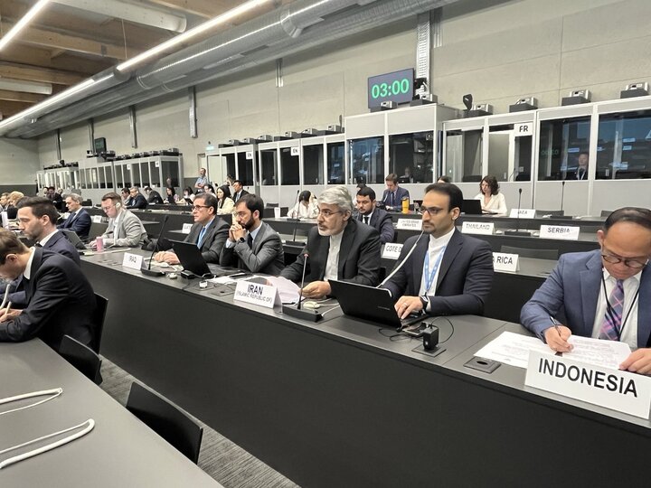 بحرینی: ایران ذرهای در دفاع از خود تردید نخواهد کرد