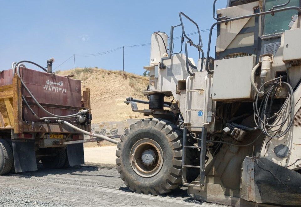 جاده روستای امروله رنگ آسفالت به خود گرفت جاده روستای امروله رنگ آسفالت به خود گرفت