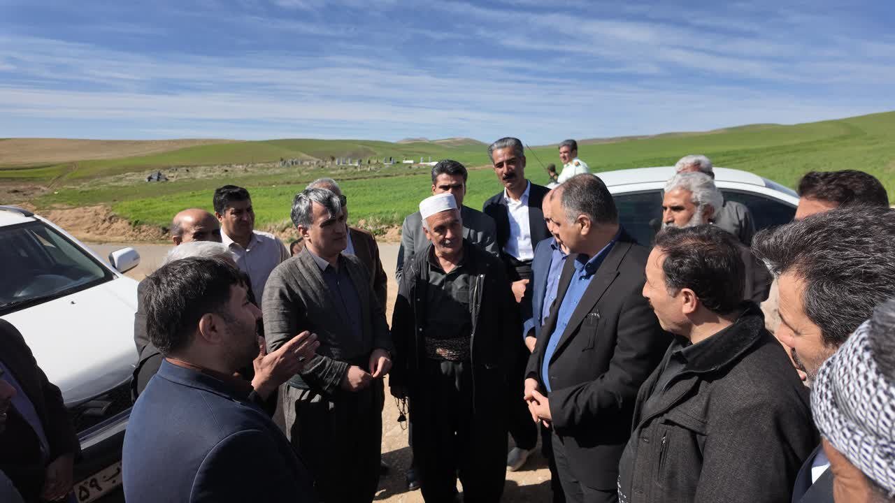 جاده روستای امروله رنگ آسفالت به خود گرفت جاده روستای امروله رنگ آسفالت به خود گرفت