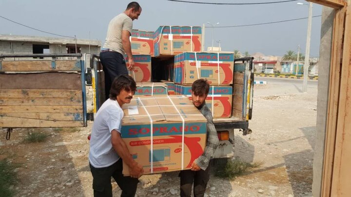 توزیع ۷۱۳ دستگاه کولر و یخچال بین مددجویان استان بوشهر توزیع ۷۱۳ دستگاه کولر و یخچال بین مددجویان استان بوشهر