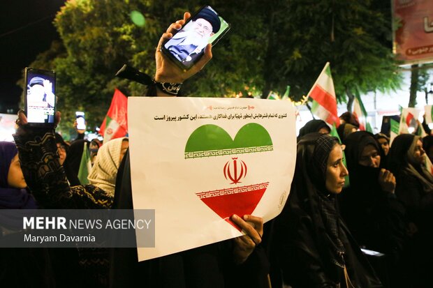 اجتماع مردمی در حمایت از رهبری در بجنورد