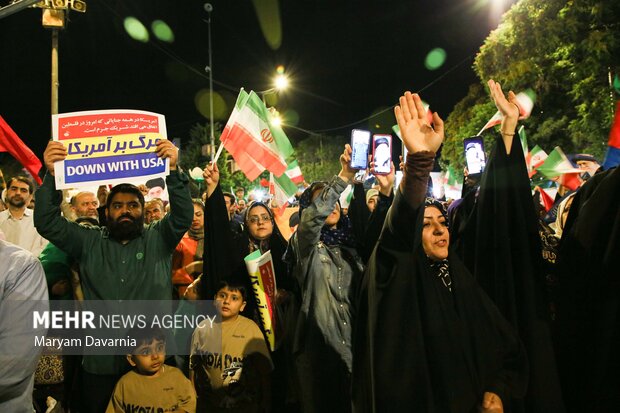 اجتماع مردمی در حمایت از رهبری در بجنورد