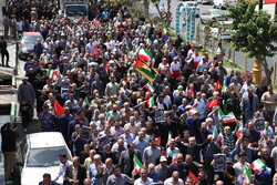 تشییع شهید راه وطن «پوریا سیفی» در قرچک