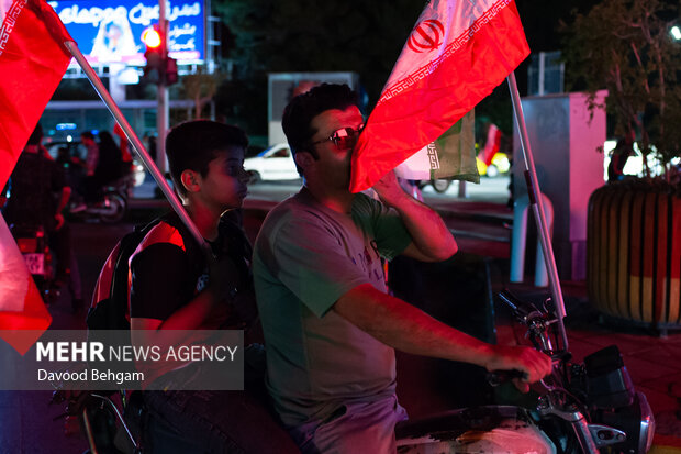 راهپیمایی موتوری مشهدی‌ها در حمایت از «وعده صادق ۳»