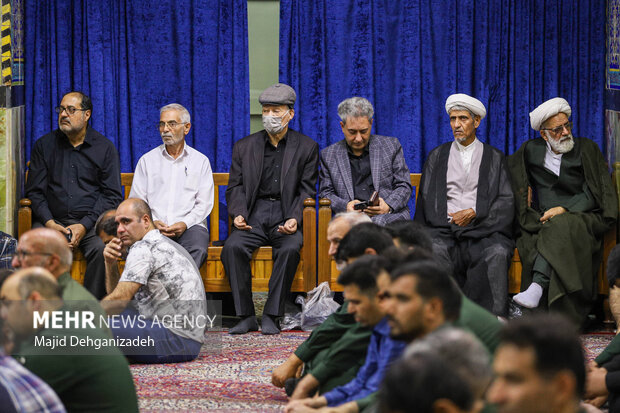 مراسم وداع با پیکر شهید «اکبر مطلبی‌زاده» در یزد