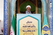 ملت ایران محکم در مقابل دشمن ایستاده است