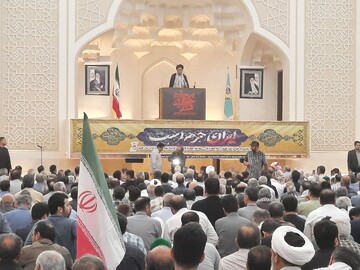 ملت ایران پشتیبان نیروهای سپاه و ارتش هستند