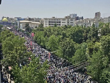 فریاد عزت و اقتدار مردم تهران در راهپیمایی «جمعه‌های خشم و نصر»