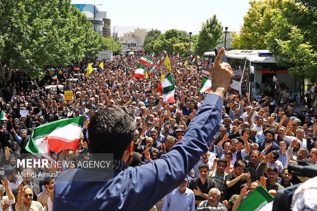 راهپیمایی جمعه خشم و نصر در زنجان