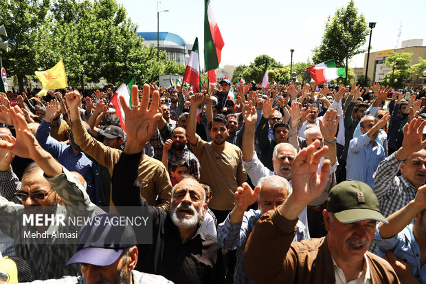 راهپیمایی جمعه خشم و نصر در زنجان