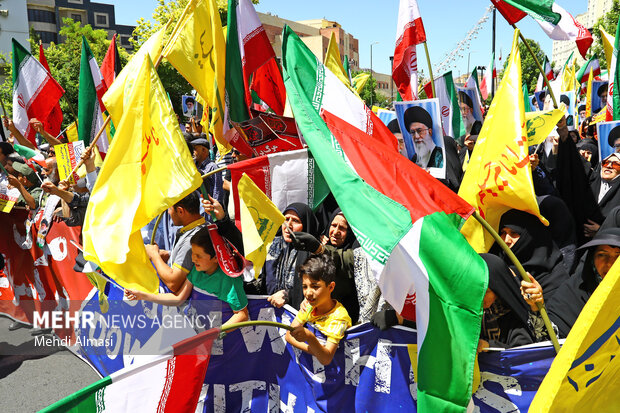 راهپیمایی جمعه خشم و نصر در زنجان