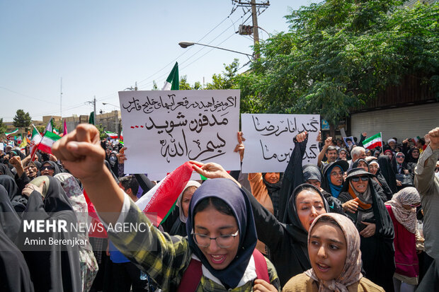 راهپیمایی جمعه خشم و نفرت از جنایات رژیم صهیونیستی در شیراز