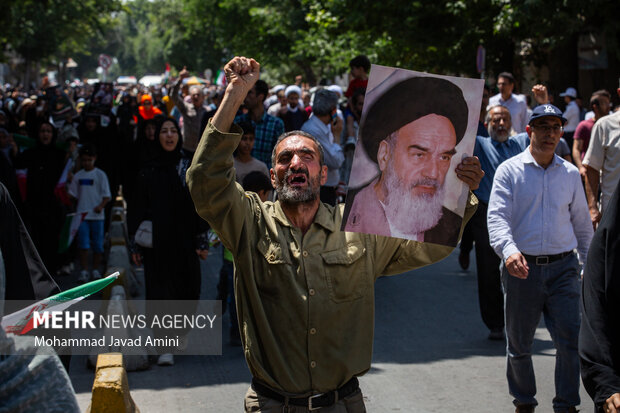 راهپیمایی "خشم و نصر" در قزوین