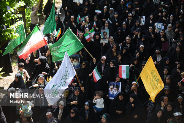 راهپیمایی «جمعه خشم و نصر» در کرج
