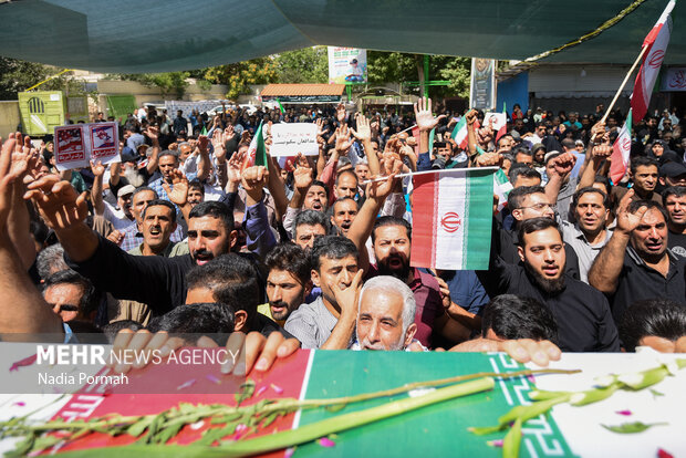 راهپیمایی «جمعه خشم و نصر» در کرج
