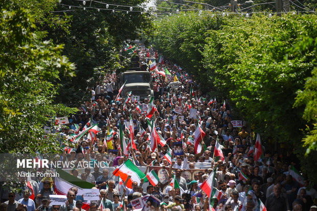 راهپیمایی «جمعه خشم و نصر» در کرج
